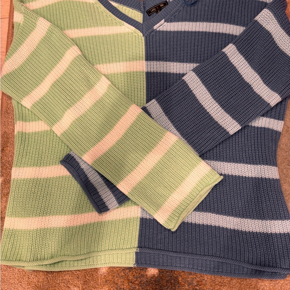 Peace Double V Sweater Striped V-Neck Sweater - Blue and Green Size M - Picture 6 of 6